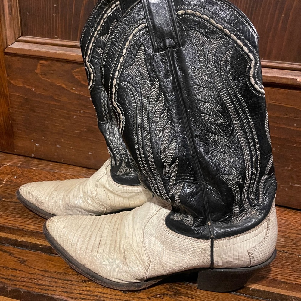 Two-Tone Black & Ivory Western Cowboy Boots